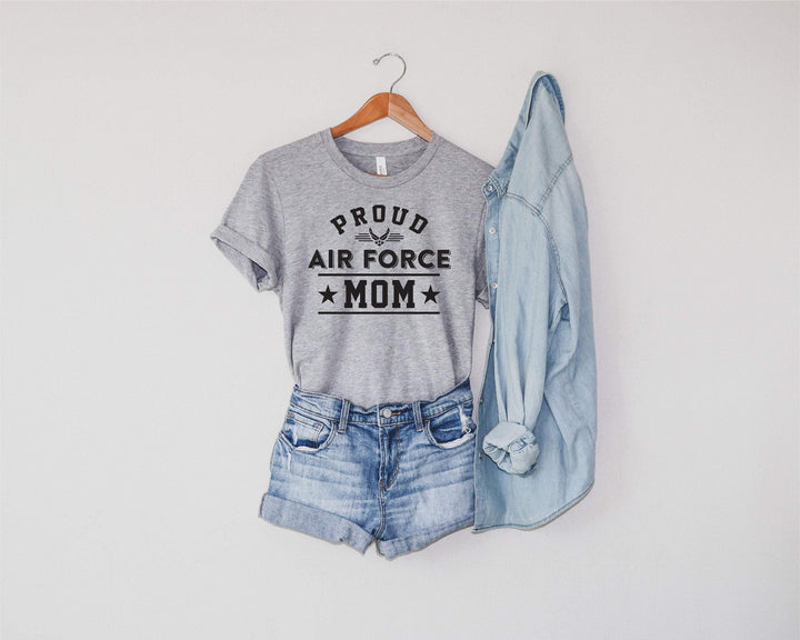 Proud Air Force Mom T-shirt