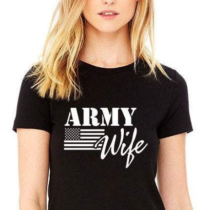 Army Wife Women's T-Shirt